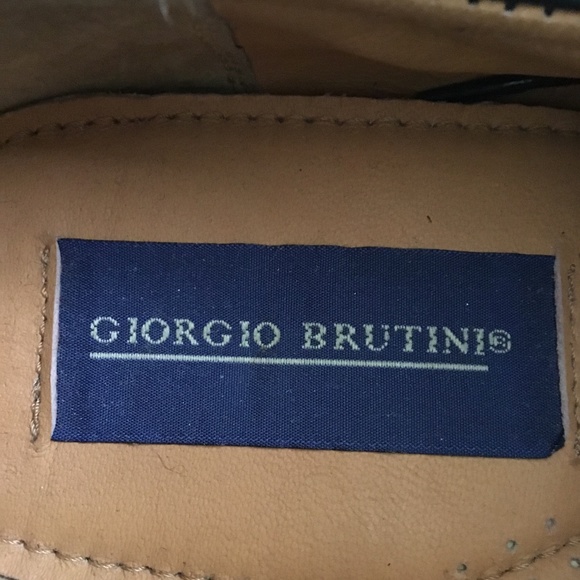 DRESS-UP SHOES FOR MEN. - Picture 4 of 6